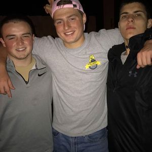 Meet your Posher, Wade